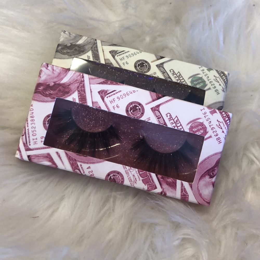 “Money Talks” Lashes